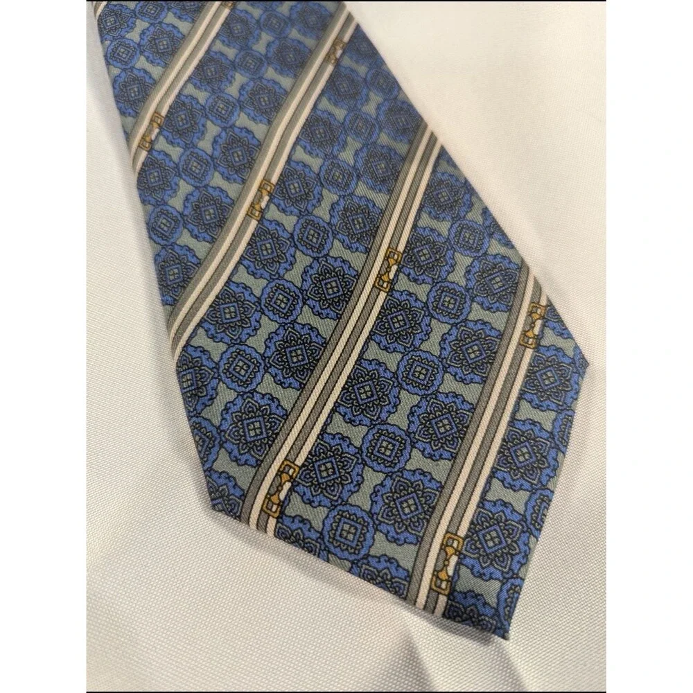 Vintage Gucci Silk Tie | Blue Medallion Print | Horsebit Stripe